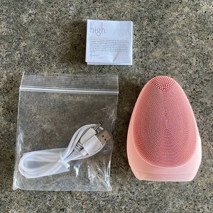 My Dermatician Sonic Cleansing Brush
